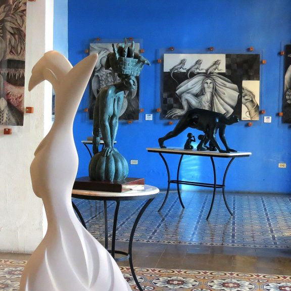 The artist's house: Nahuelli Gallery