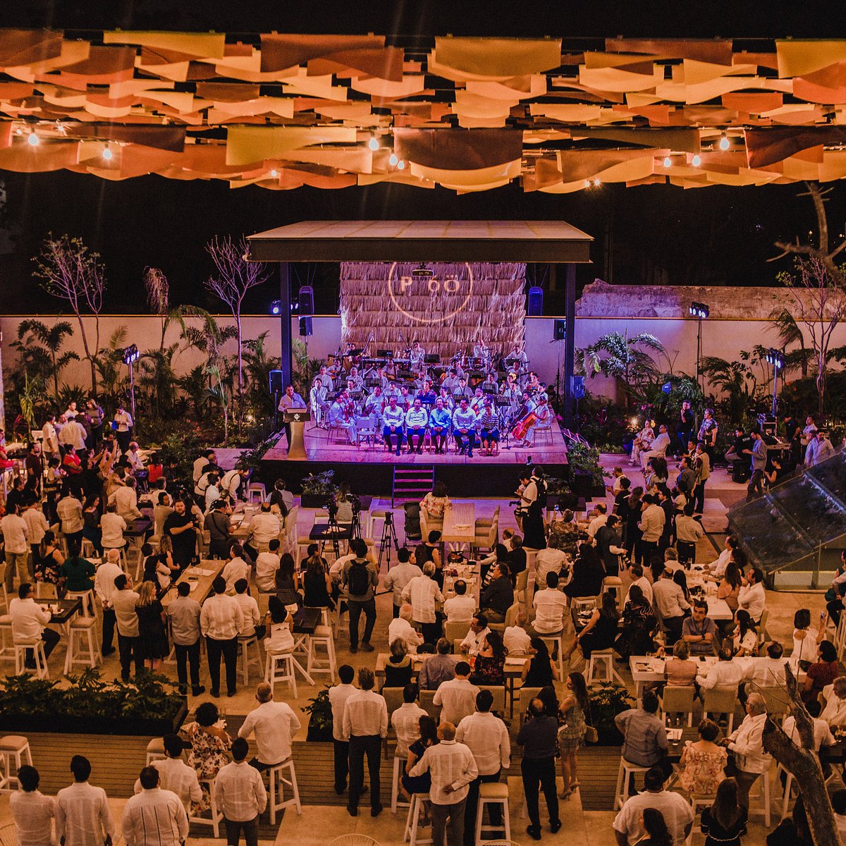 Música en vivo al aire libre en Paseo 60