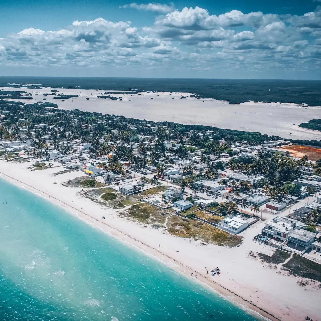 Beach House on Sisal Area